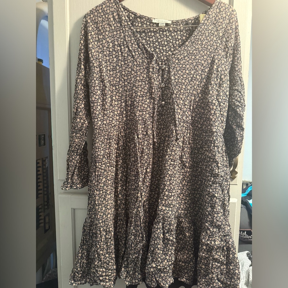 American Eagle Floral Tiered Boho Dress in Black and Cream
